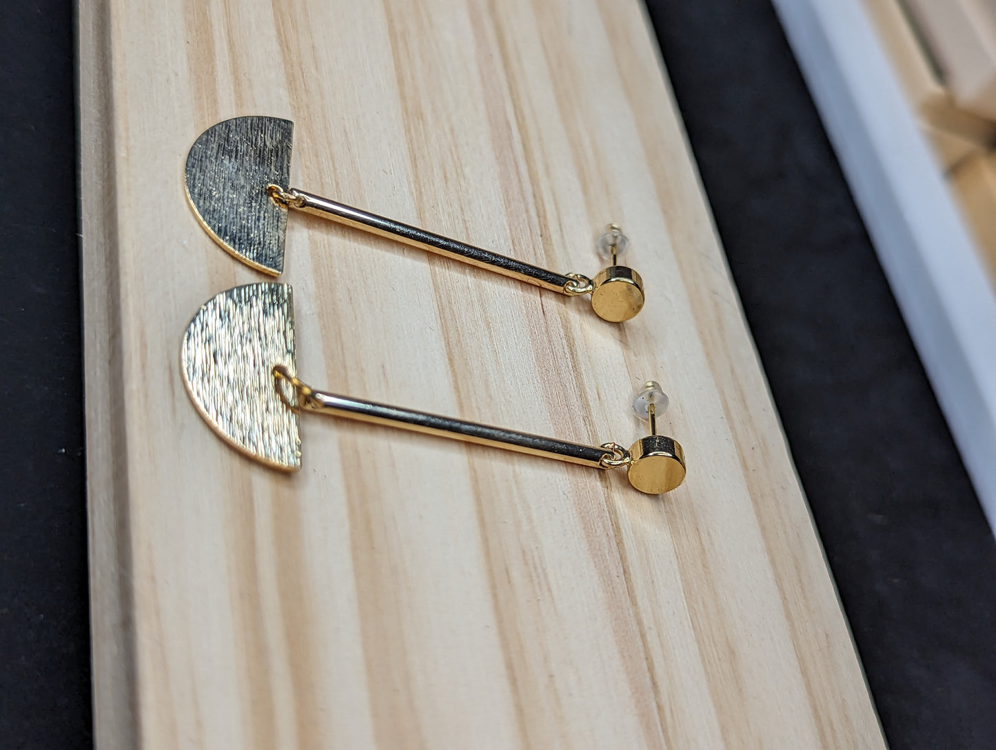 Gold Earrings image 1