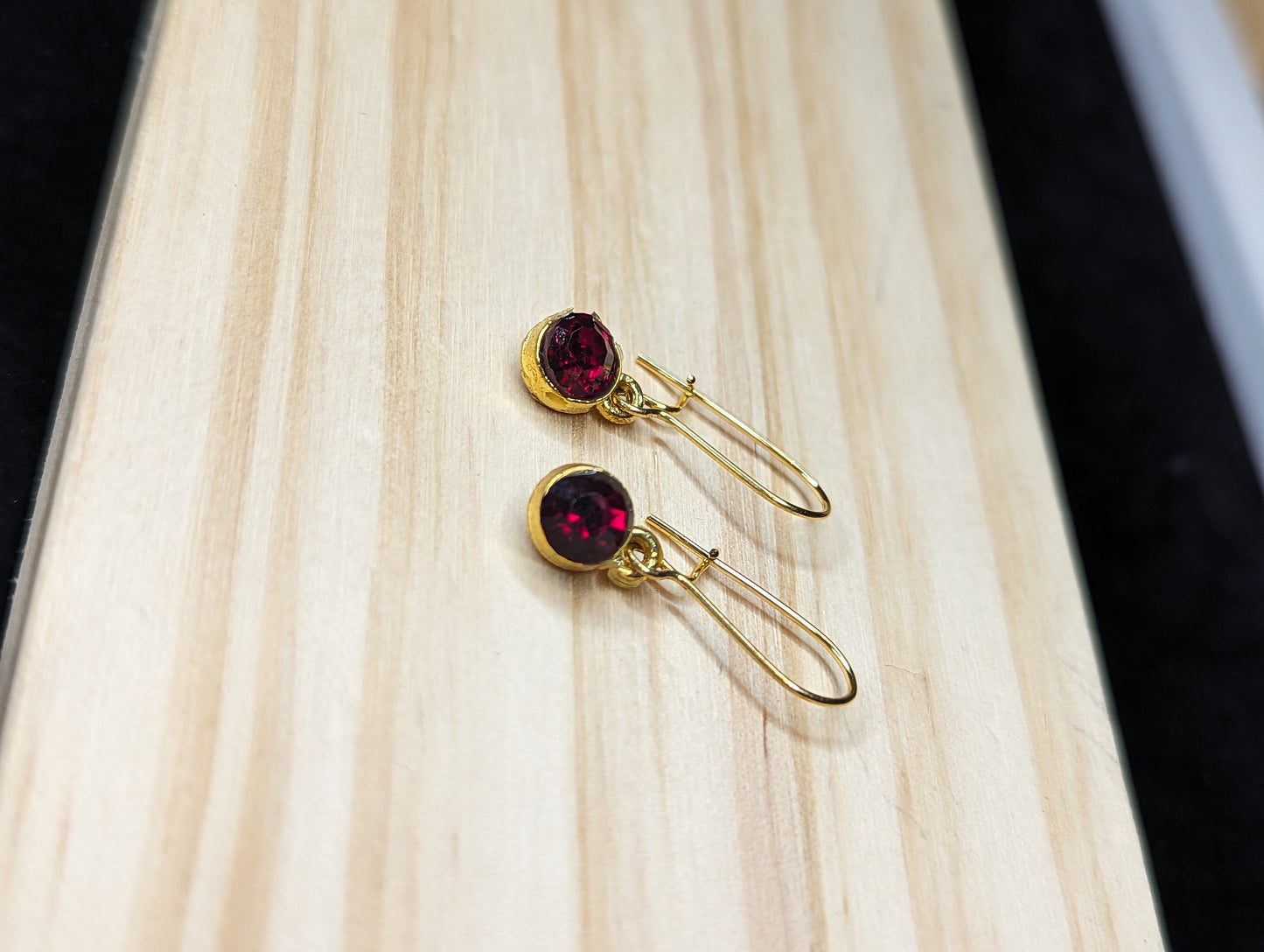 Small Gold earrings image 4