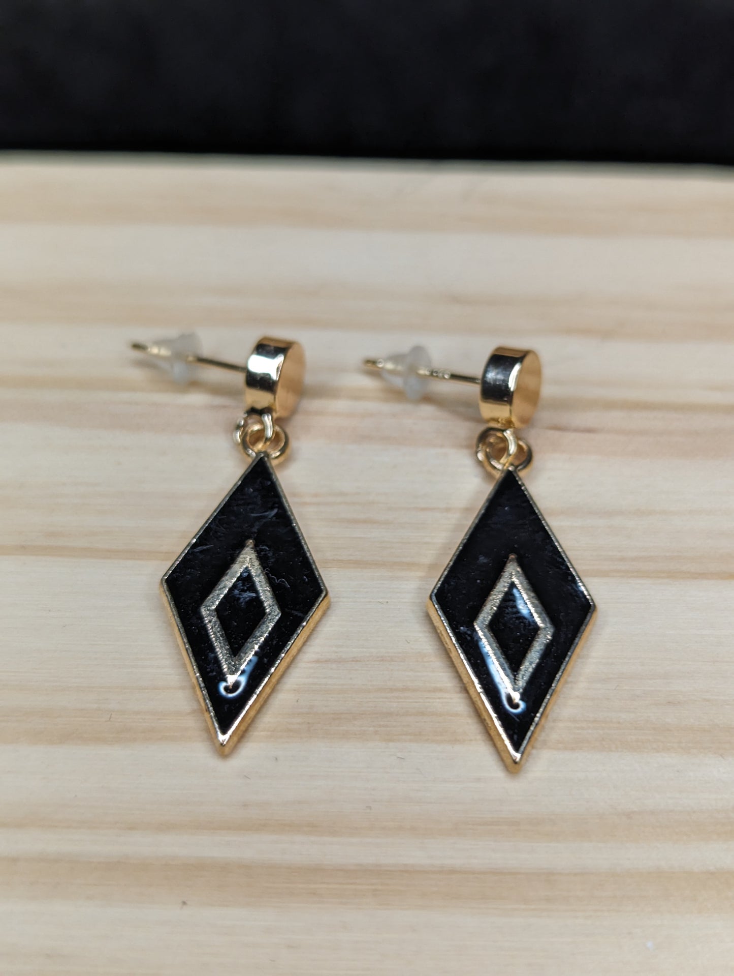 Gold Diamond Earrings image 2