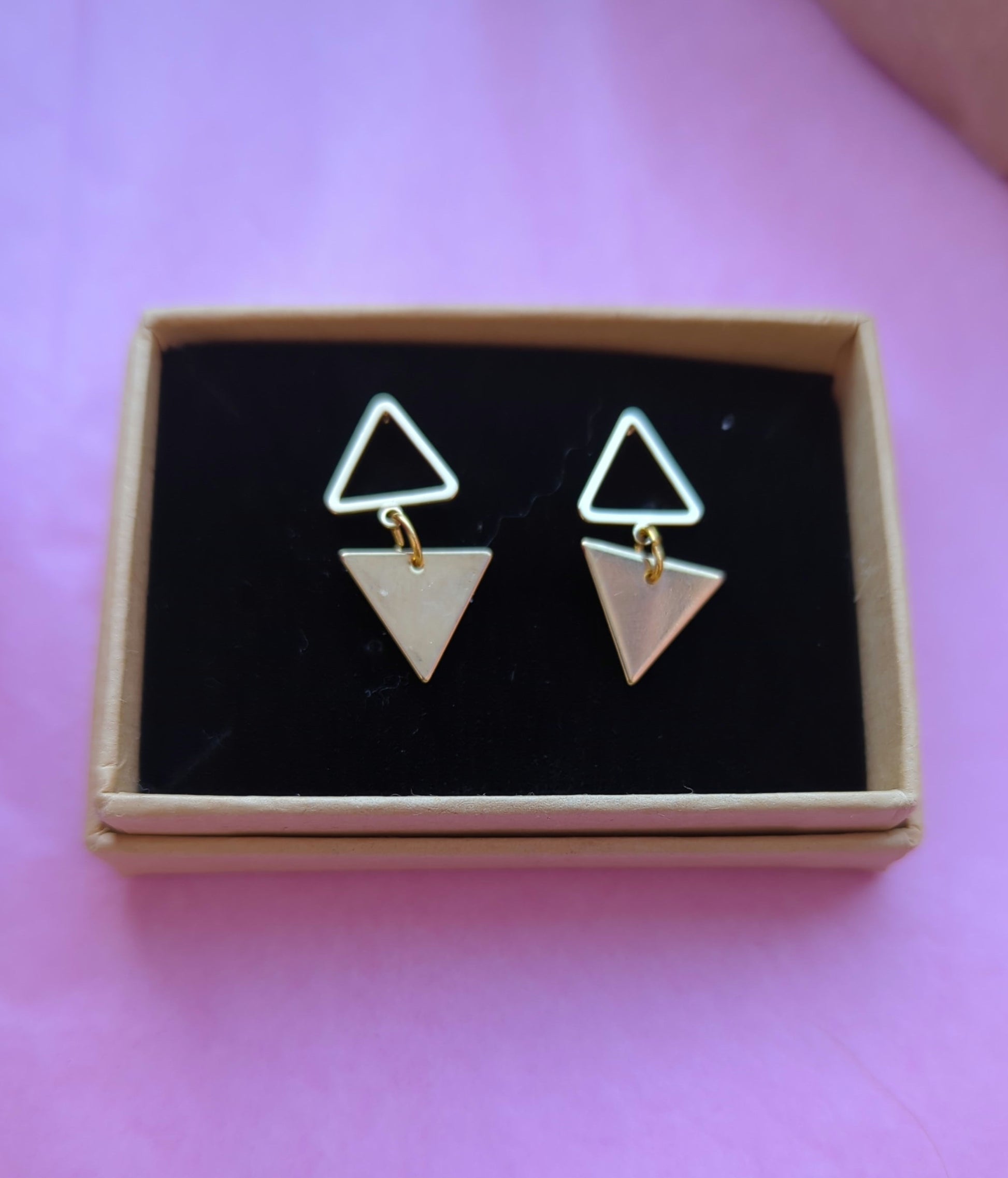 Double triangle studs  image 0